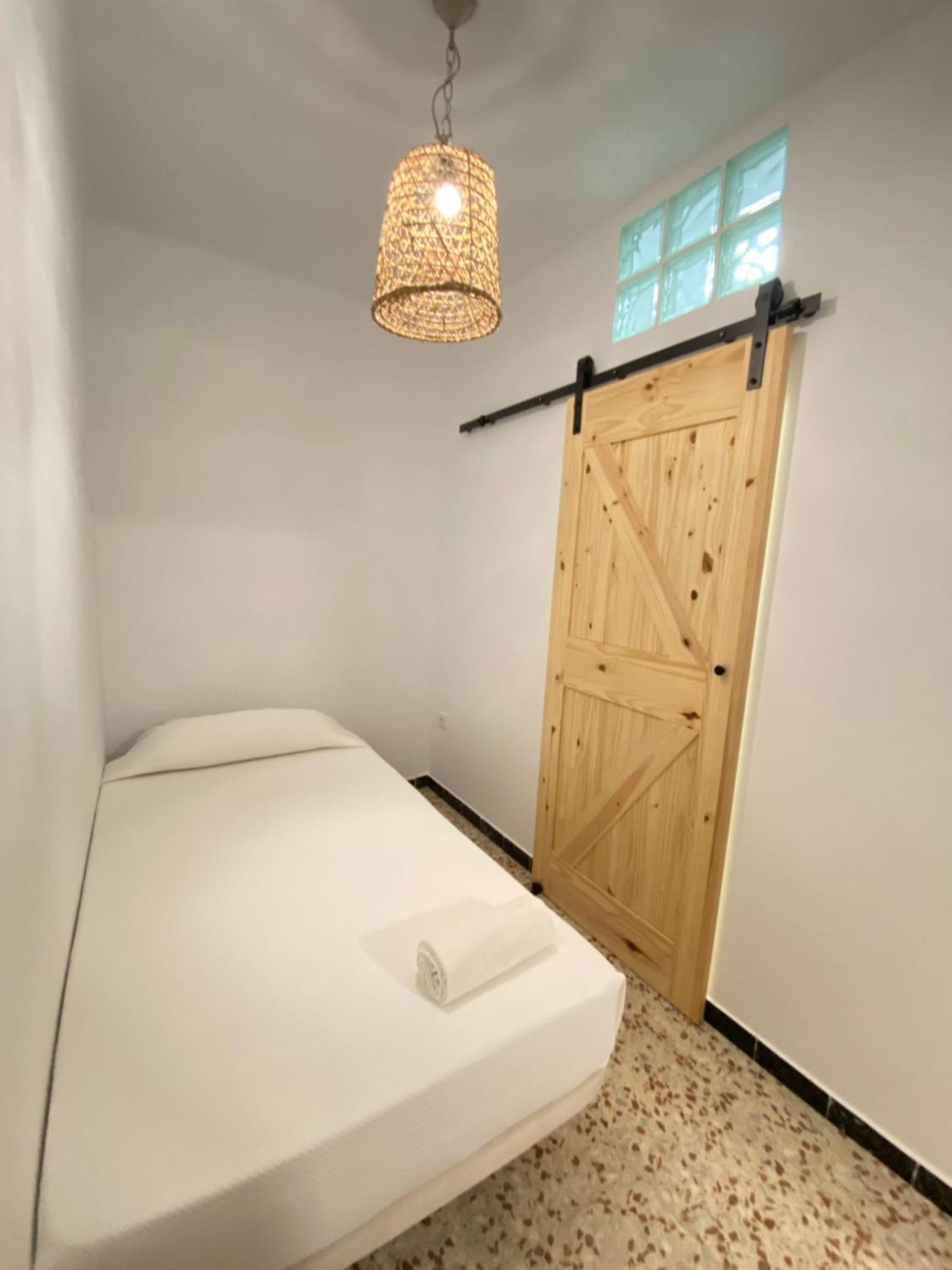 Hotel Casa Fina - Adults Recommended โกนิล เด ลาฟรอนเตรา ภายนอก รูปภาพ