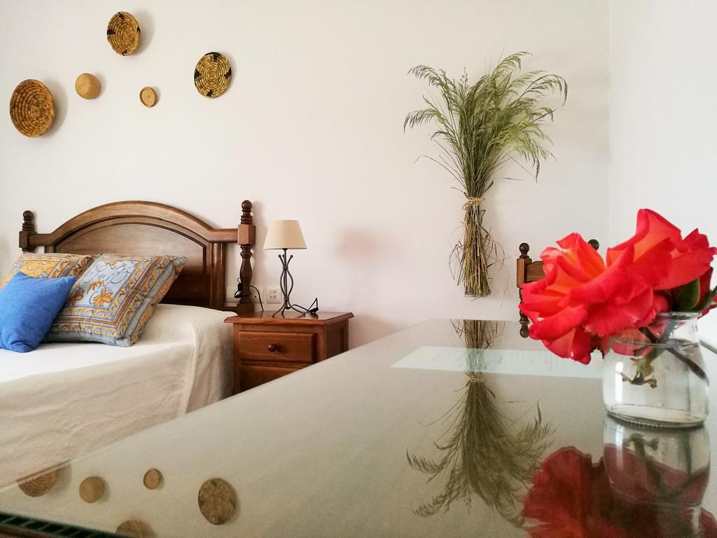 Hotel Casa Fina - Adults Recommended โกนิล เด ลาฟรอนเตรา ภายนอก รูปภาพ