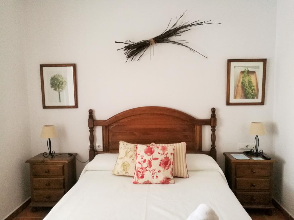 Hotel Casa Fina - Adults Recommended โกนิล เด ลาฟรอนเตรา ภายนอก รูปภาพ